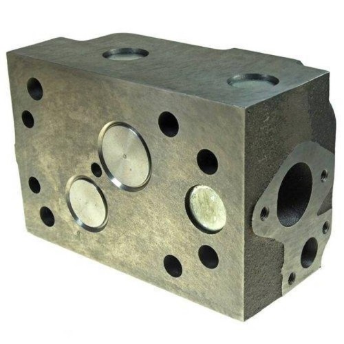 glowica-silnika-ursus-c-360-c-355-kompletna-zawory-thm-uzbrojona.jpg